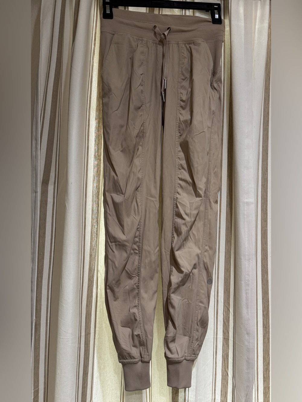 Lululemon Dance Studio Mid-Rise Jogger
